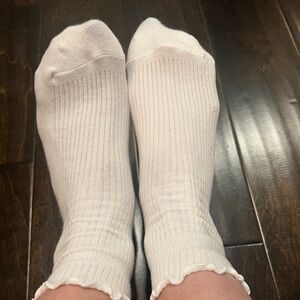 White Ruffled Ankle Socks